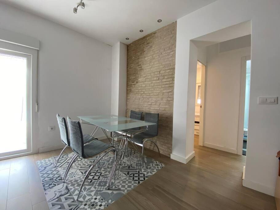 Central And Cozy Apartment In Sevilla Exteriér fotografie